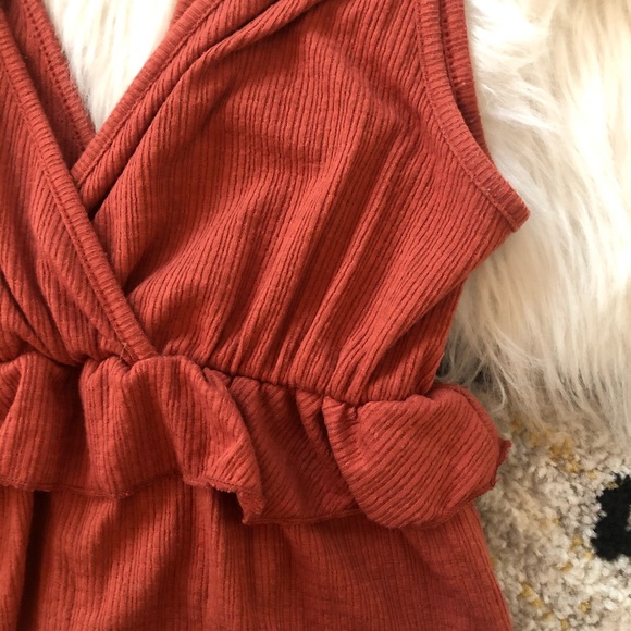 Caution to the Wind Tank S - Picture 3 of 4